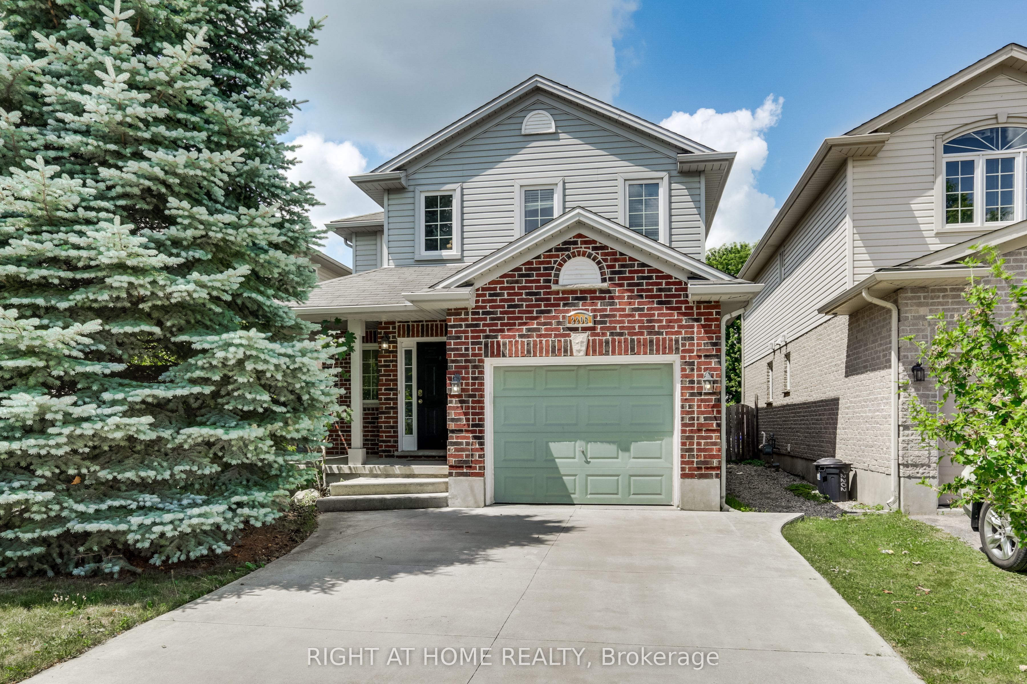 2206 Coronation Drive, London 2