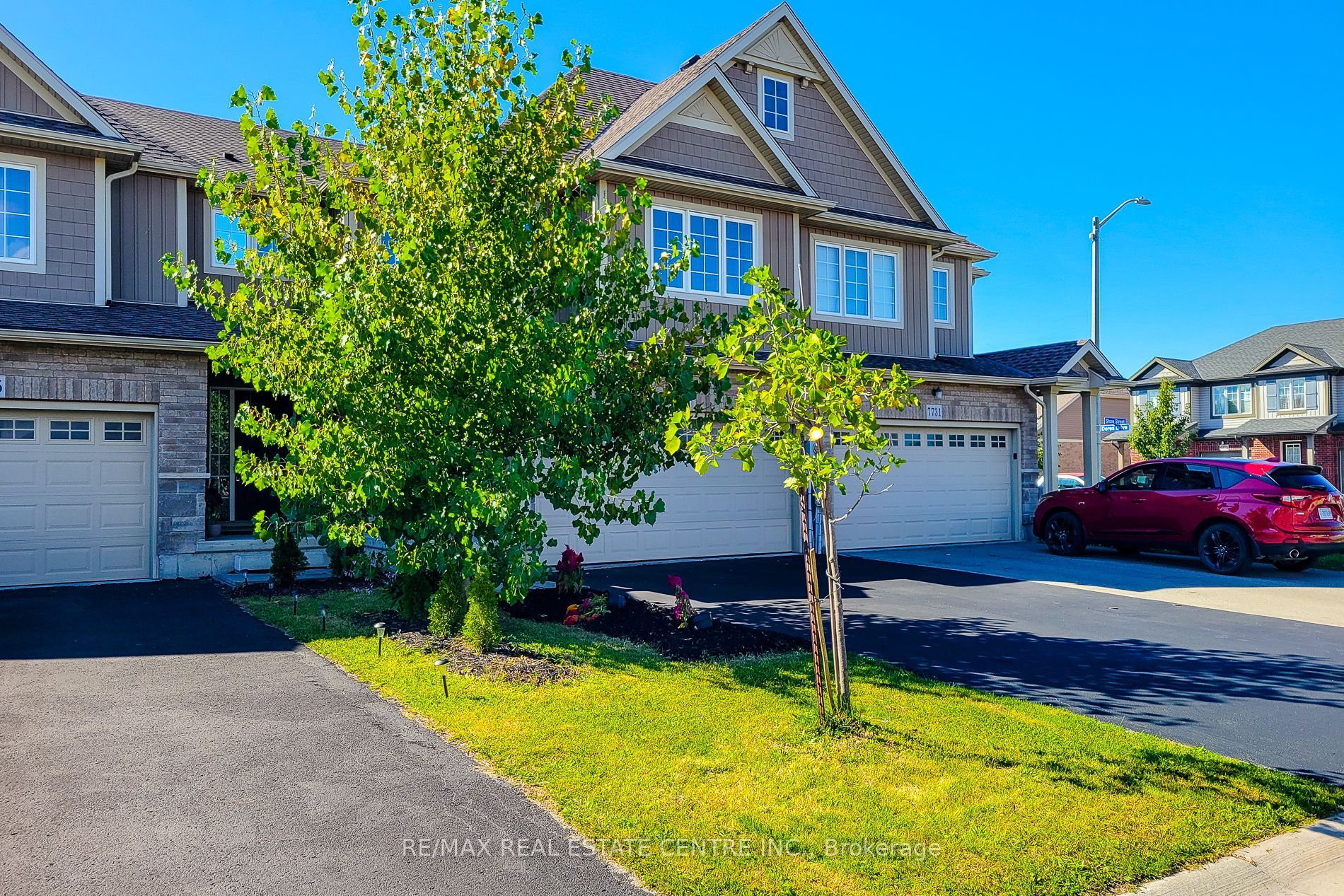 7733 Shaw Street, Niagara Falls 3