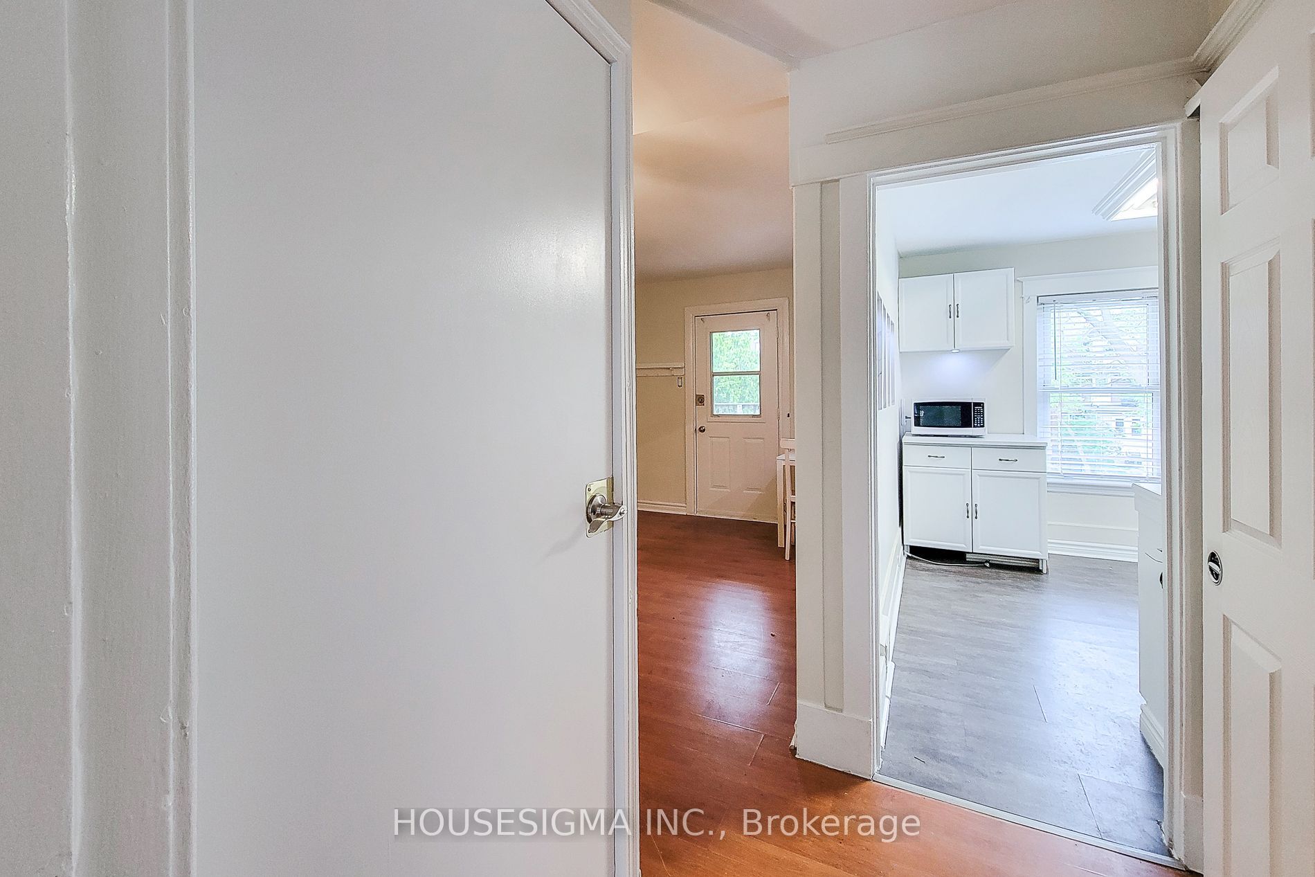 Unit 2 - 46 Ottawa Street S, Hamilton 3