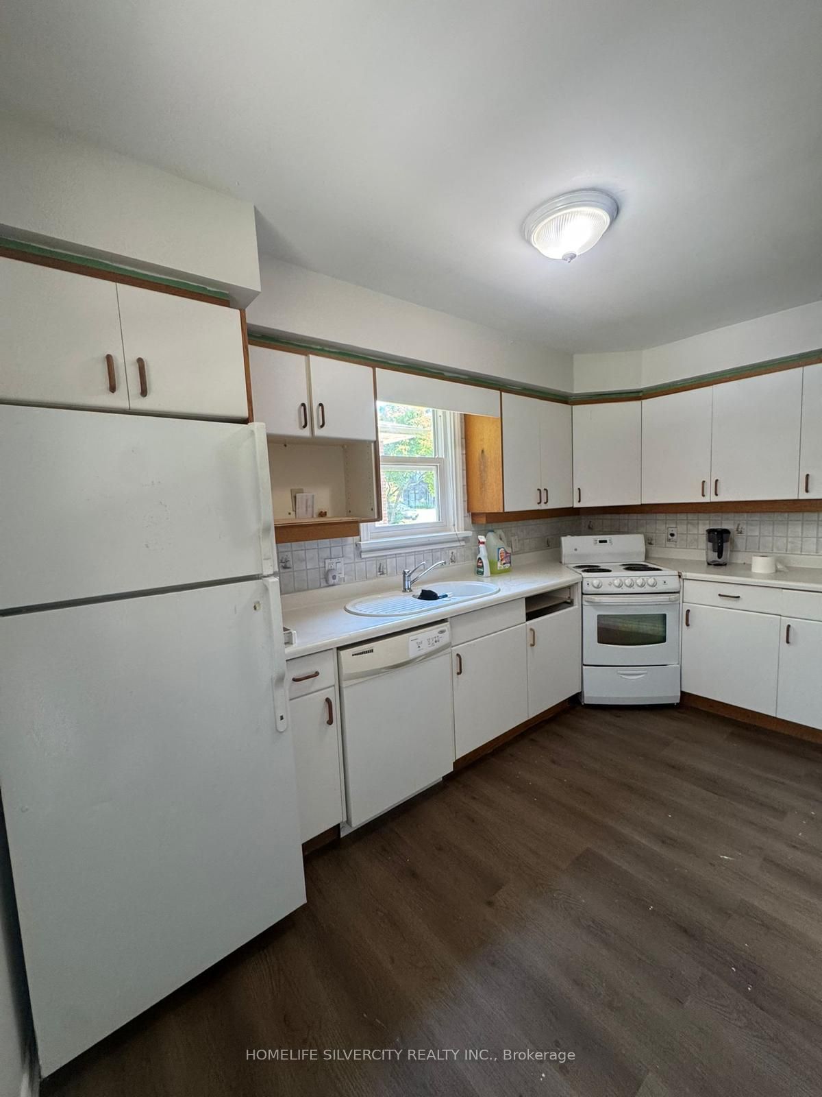 276 Sunview Street, Waterloo 4