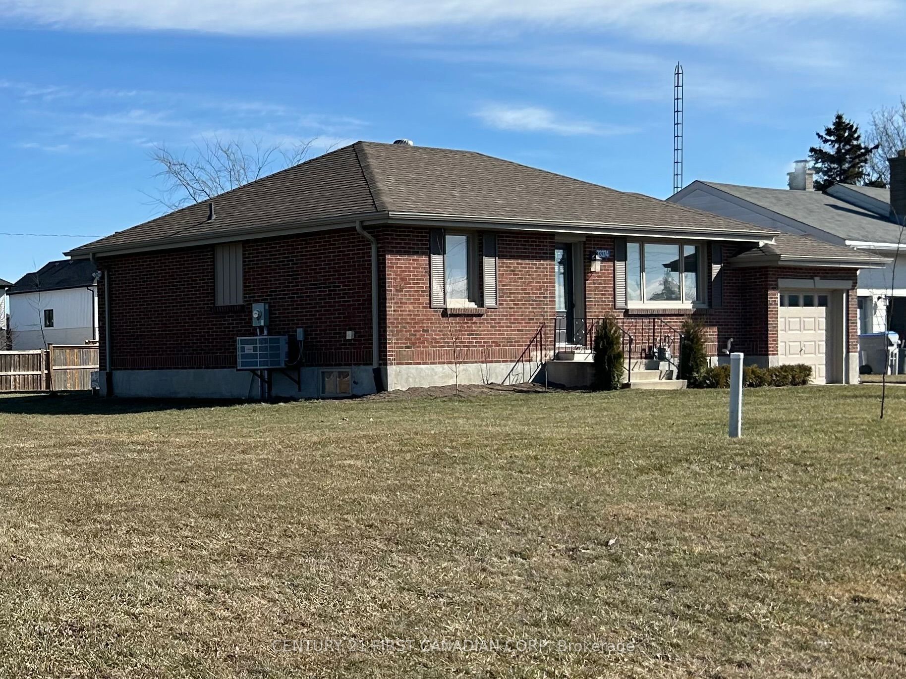 33374 Richmond Street, Lucan Biddulph 2