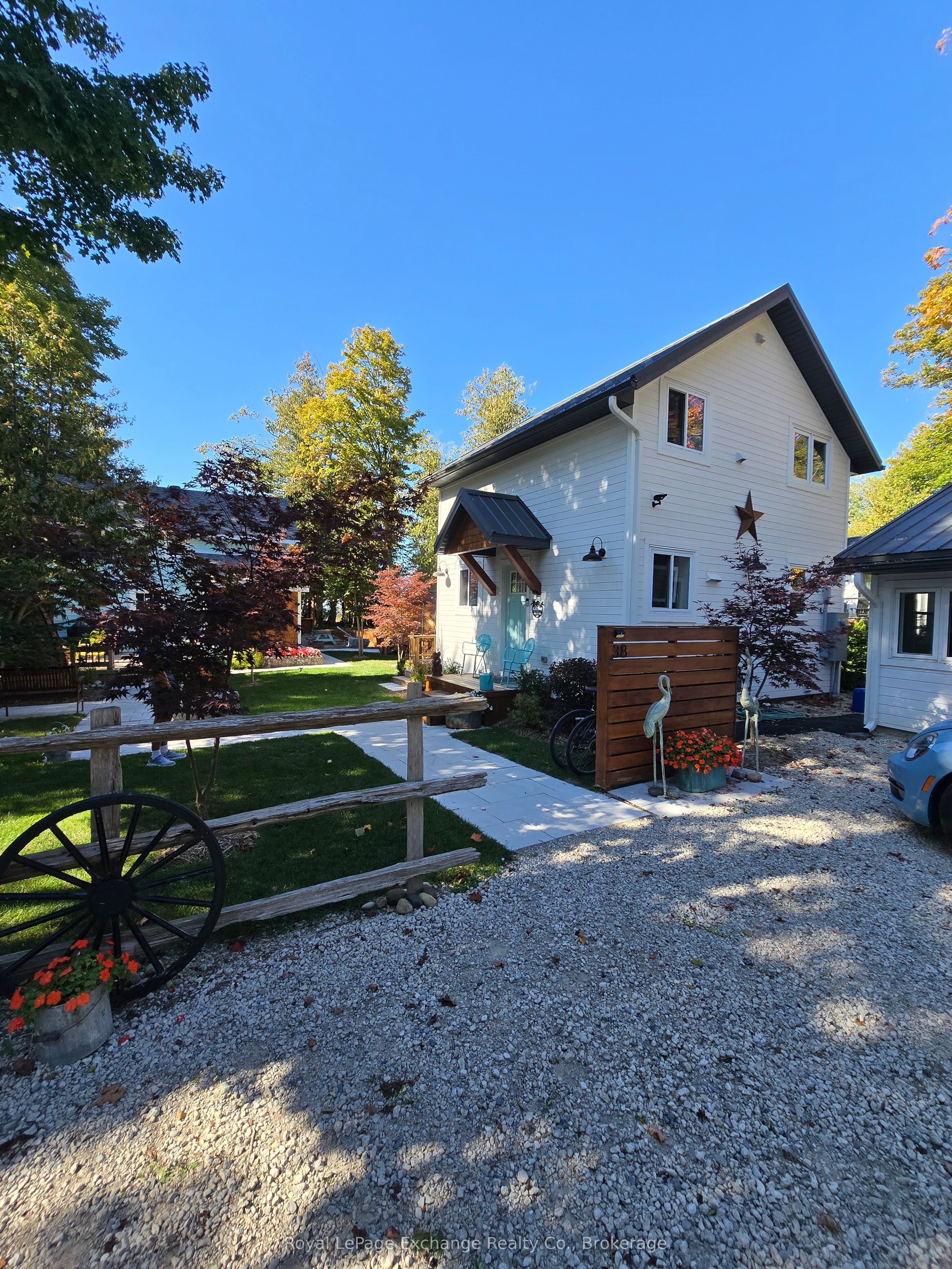 38A Shipley Avenue, Saugeen Shores 2