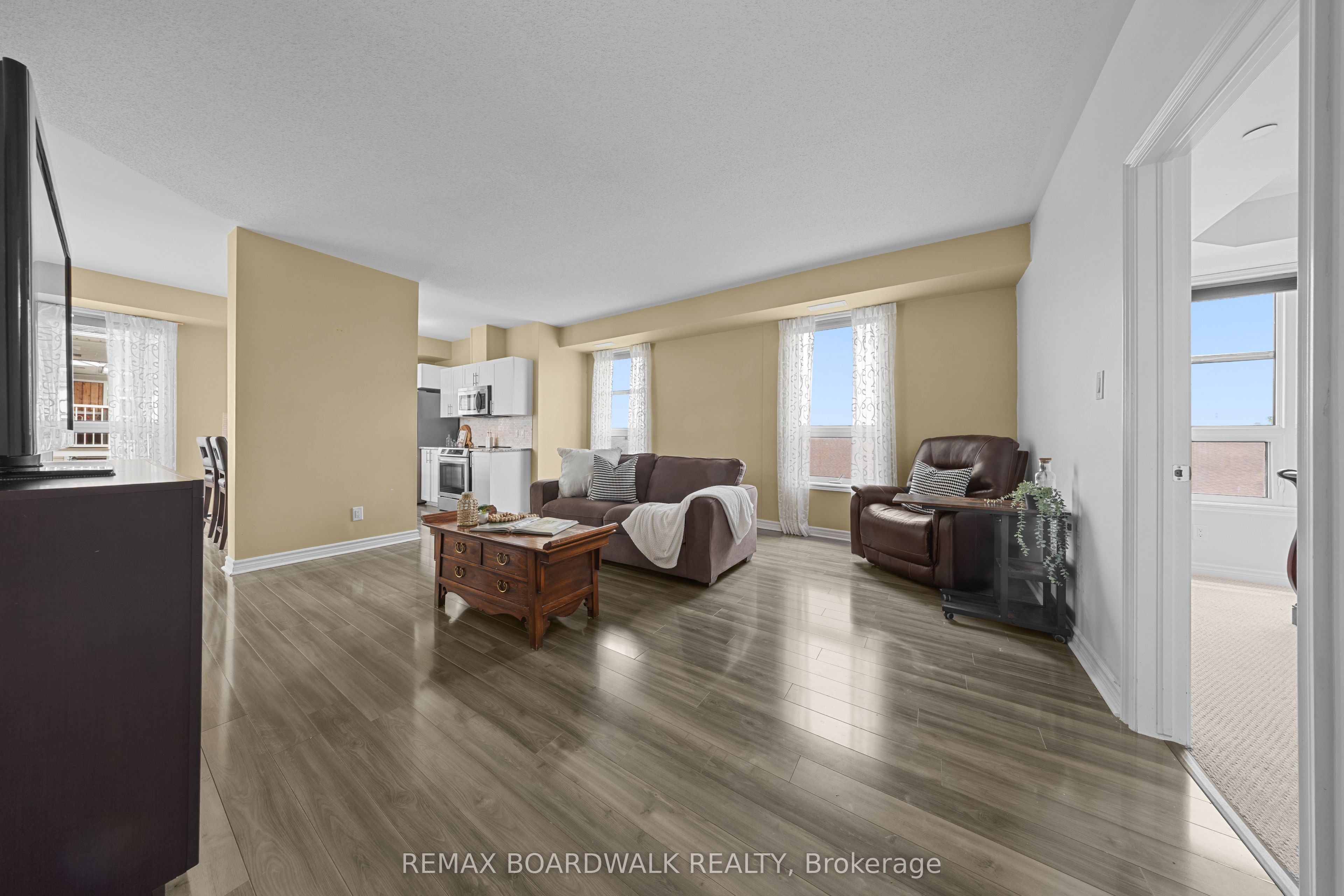 Unit 302 - 760 Chapman Mills Drive, Nepean 5