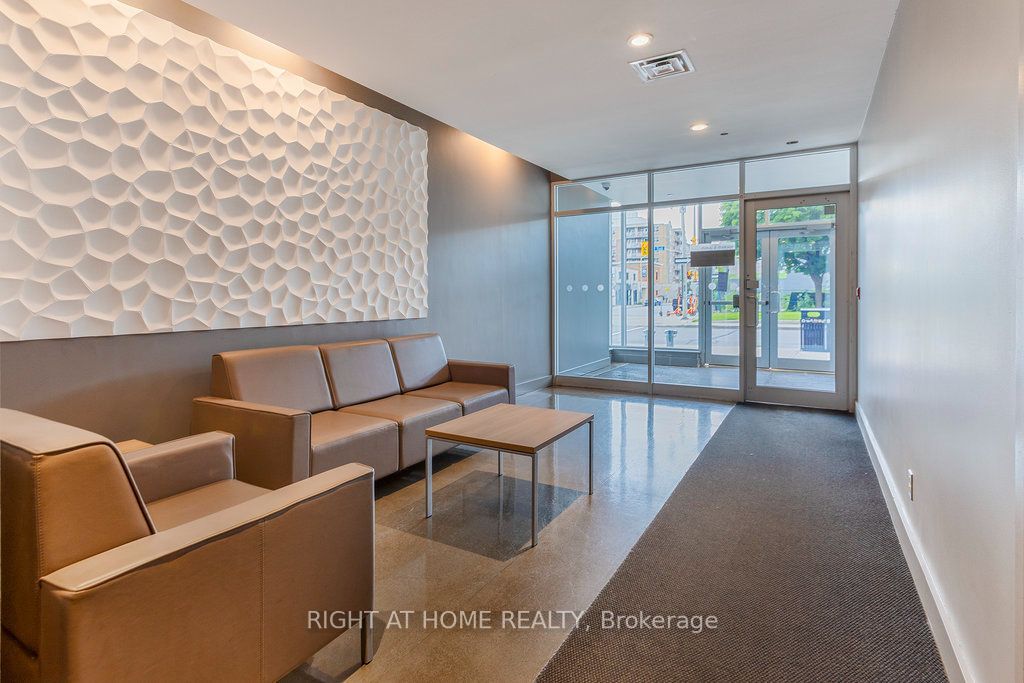 Unit 808 - 180 York Street, Ottawa 3