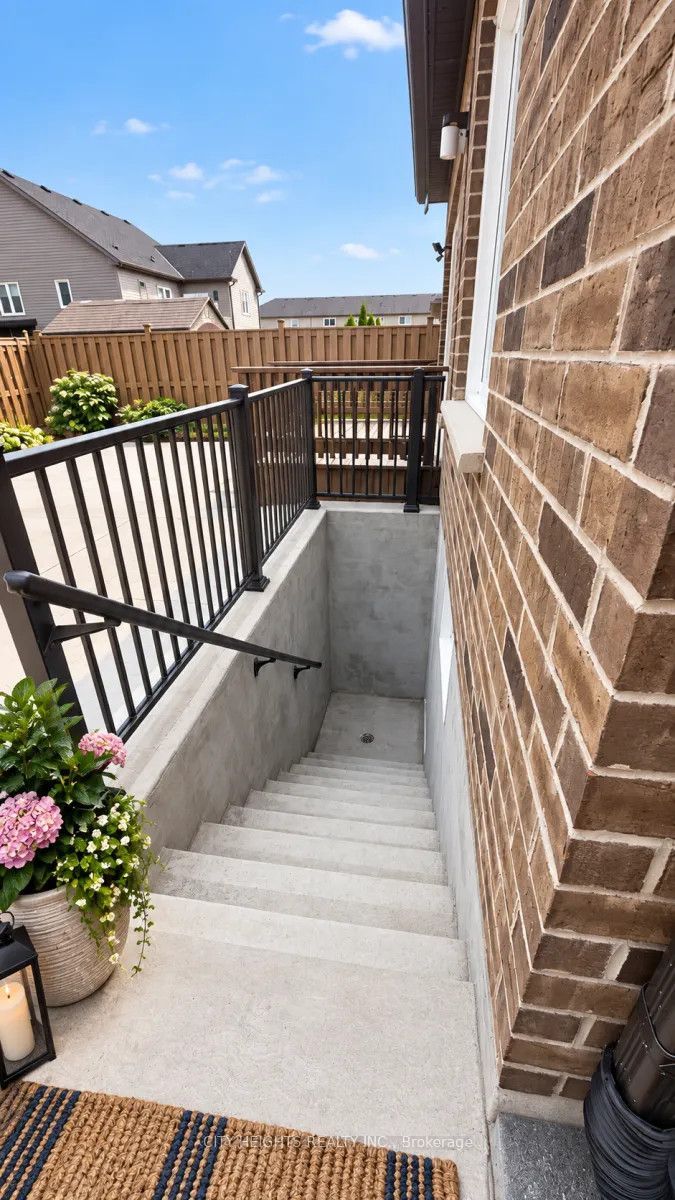 Unit Lower - 8446 Jennfer Crescent, Niagara Falls 3