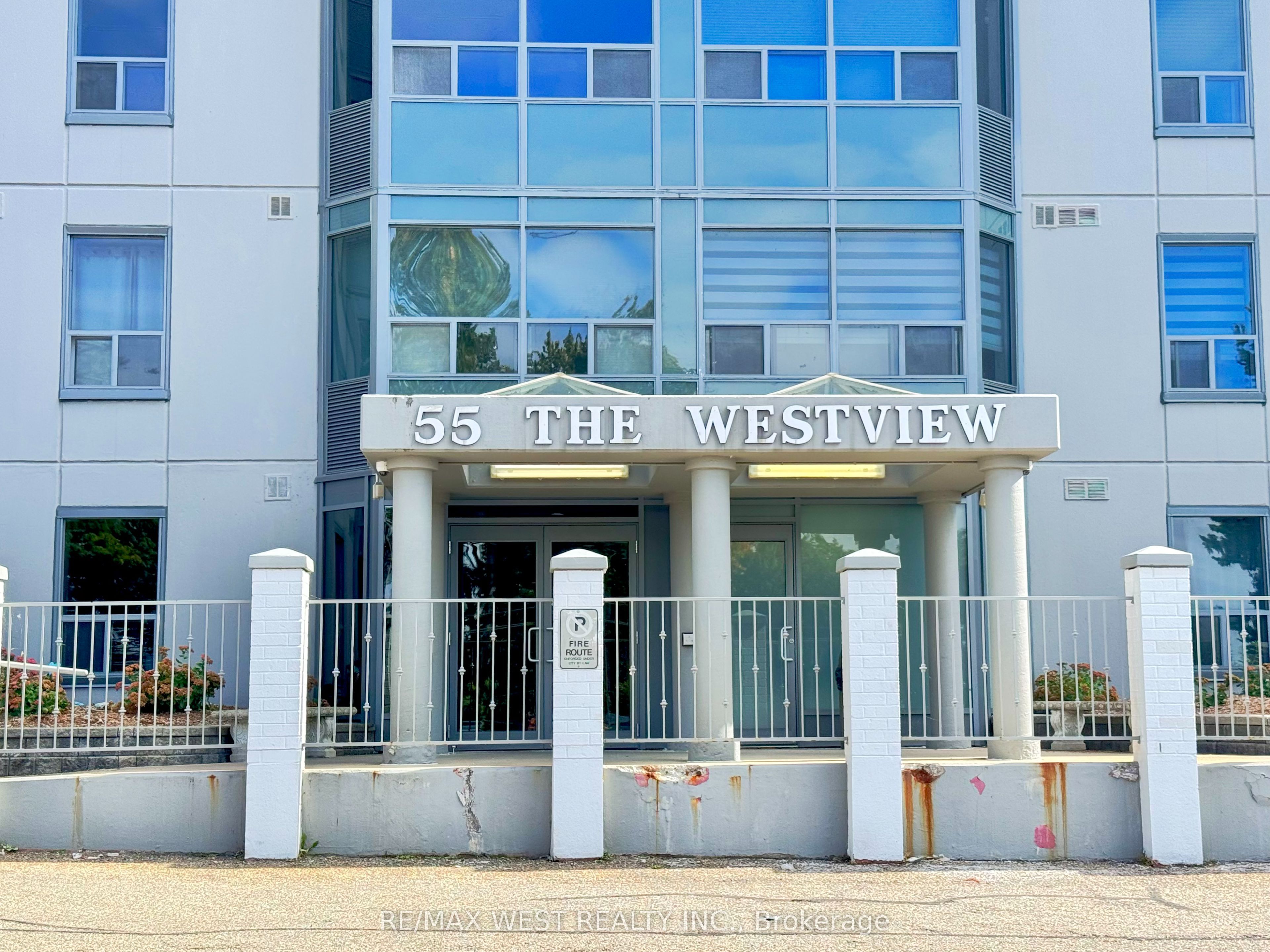 Unit 1506 - 55 Green Valley Drive, Kitchener 2