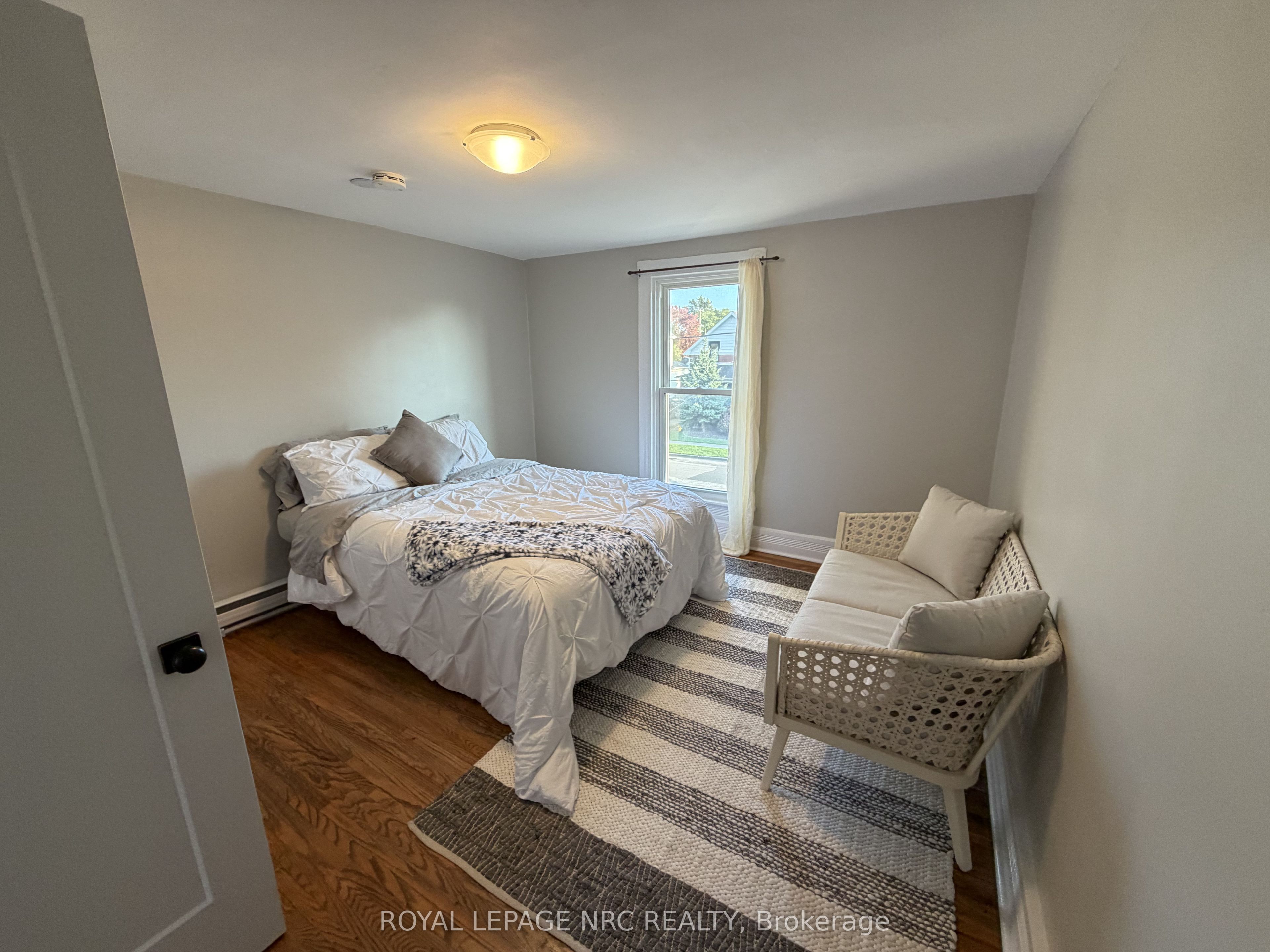 90 Park Street, Welland 3