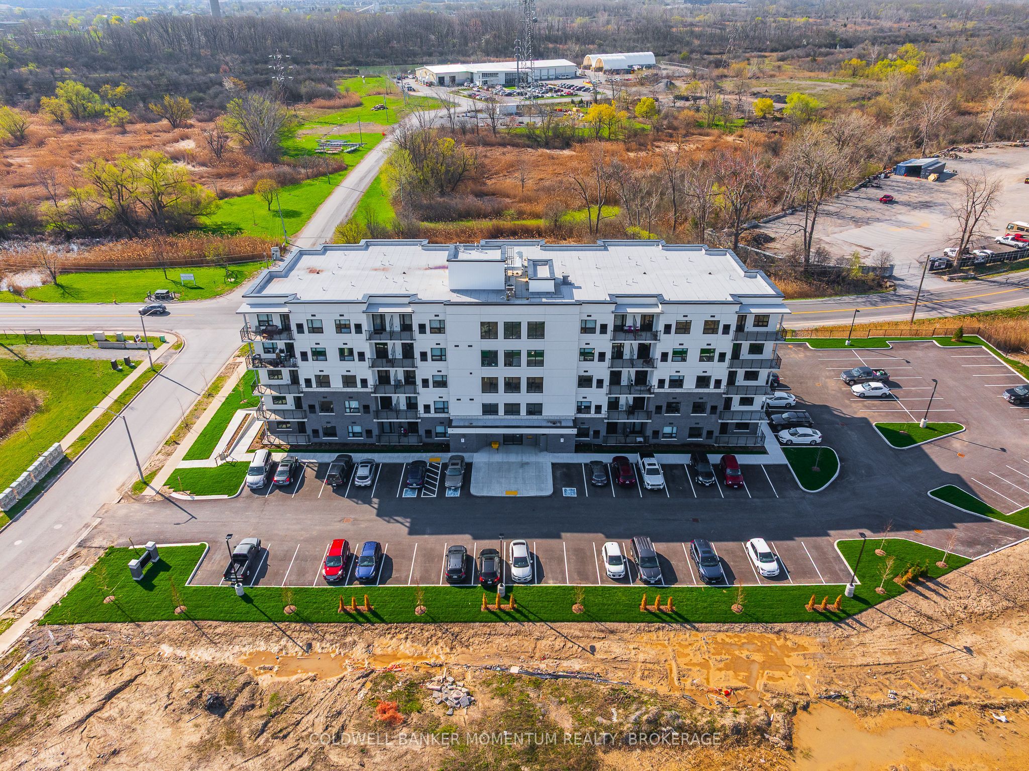 Unit 505 - 5 Baker Street, Thorold 2