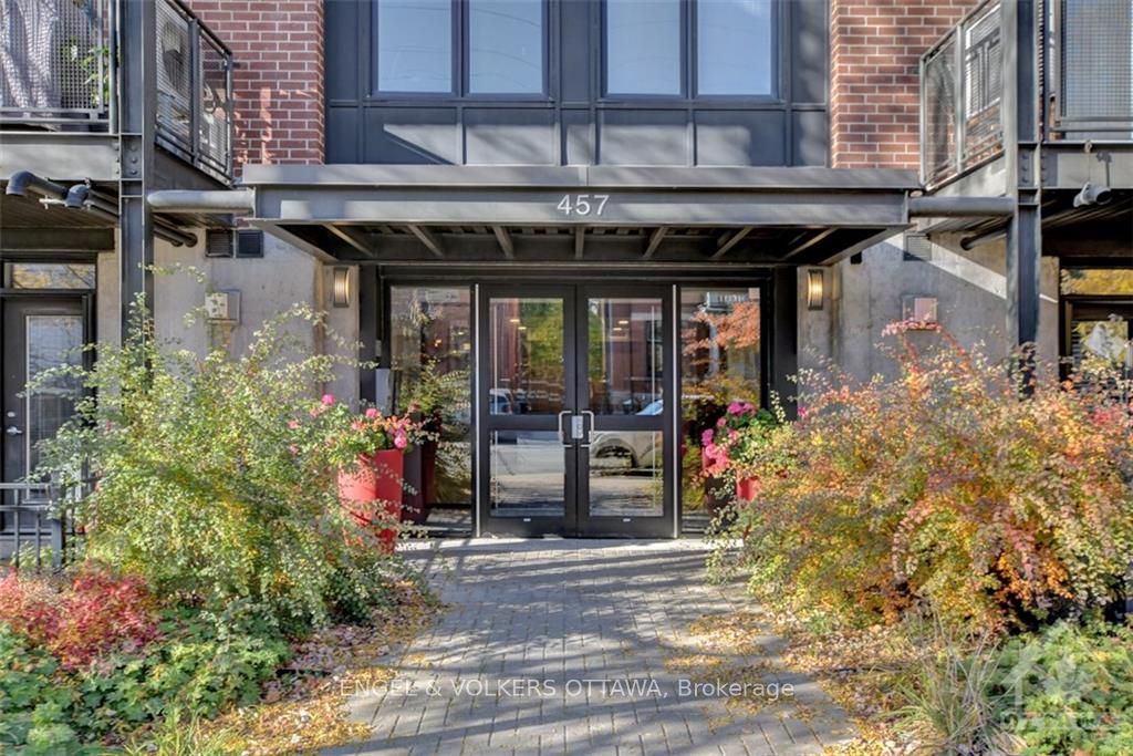 Unit 304 - 457 McLeod Street, Ottawa 2
