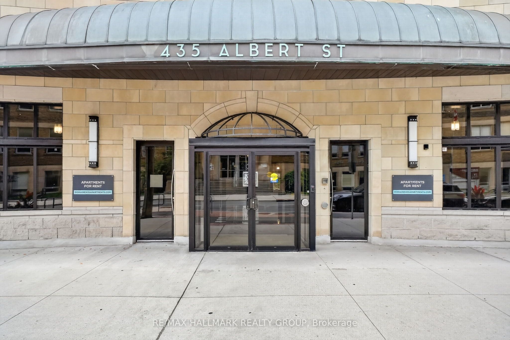 Unit 1011 - 435 Albert Street, Ottawa 2