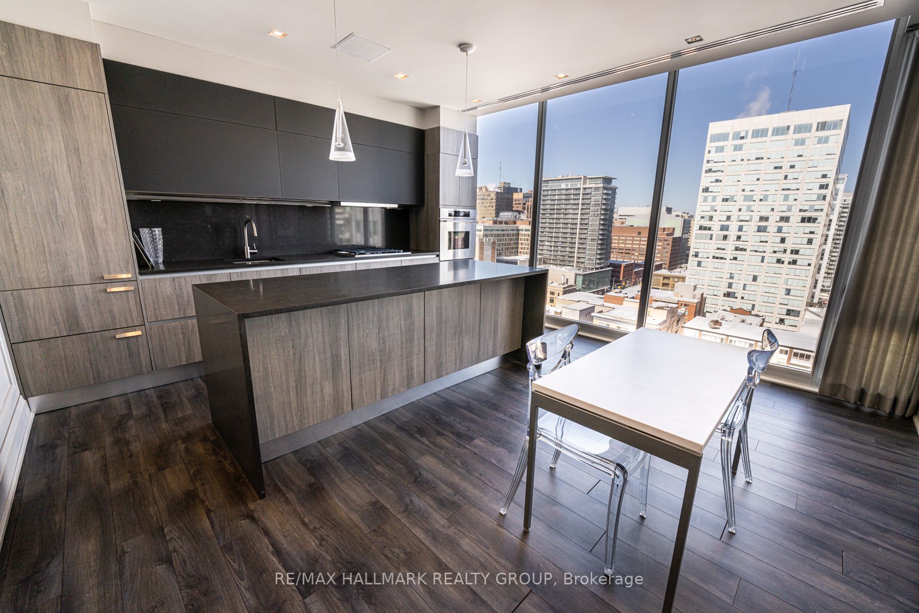 Unit 1701 - 300 Lisgar Street, Ottawa 5