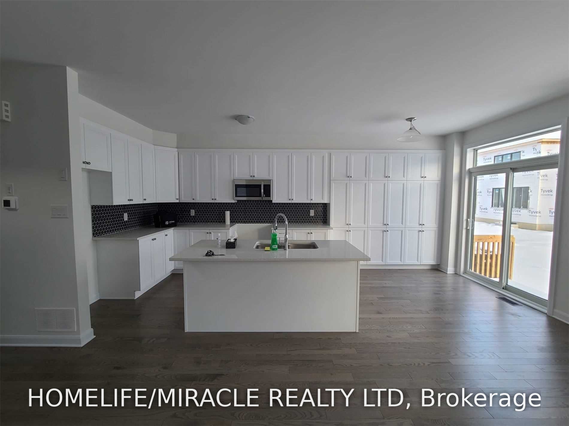 231 Clonrush Way, Kanata 5