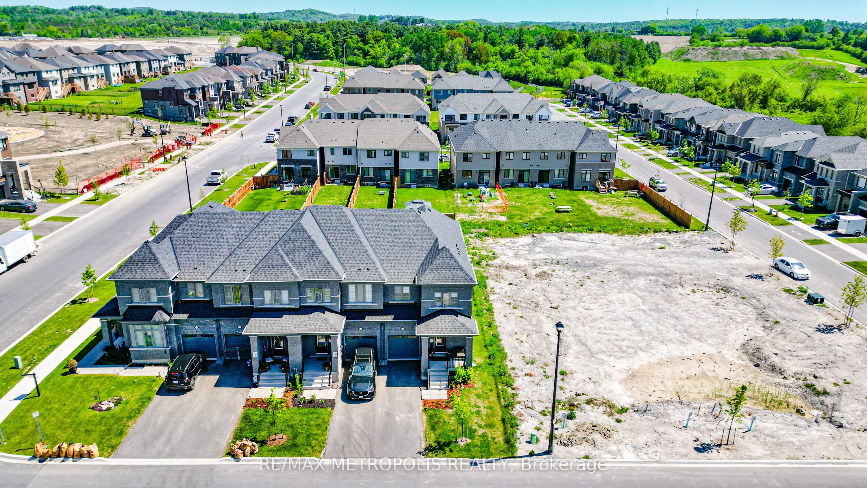 421 TREVOR Street, Cobourg 5