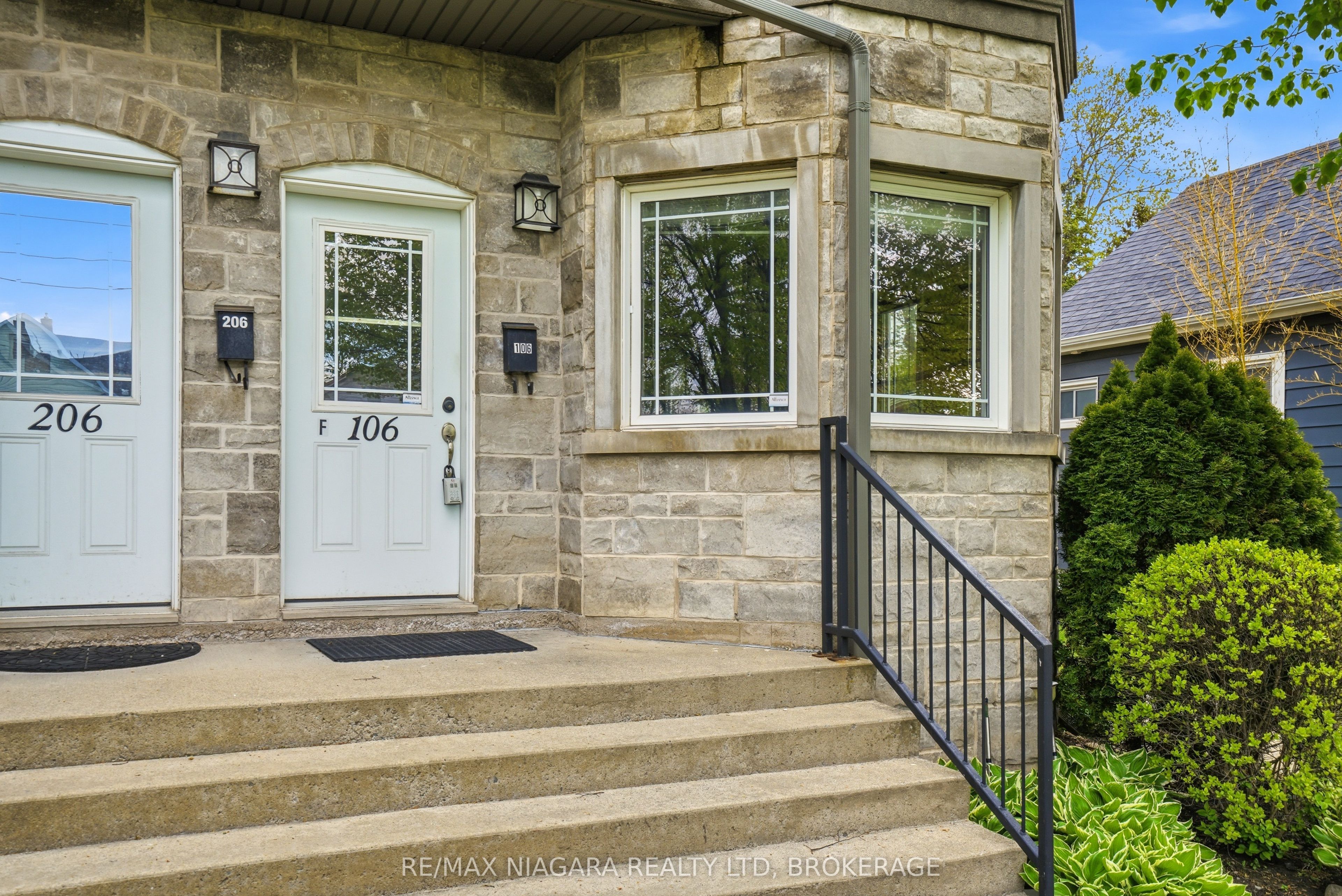 Unit 106 - 6045 Dunn Street, Niagara Falls 3