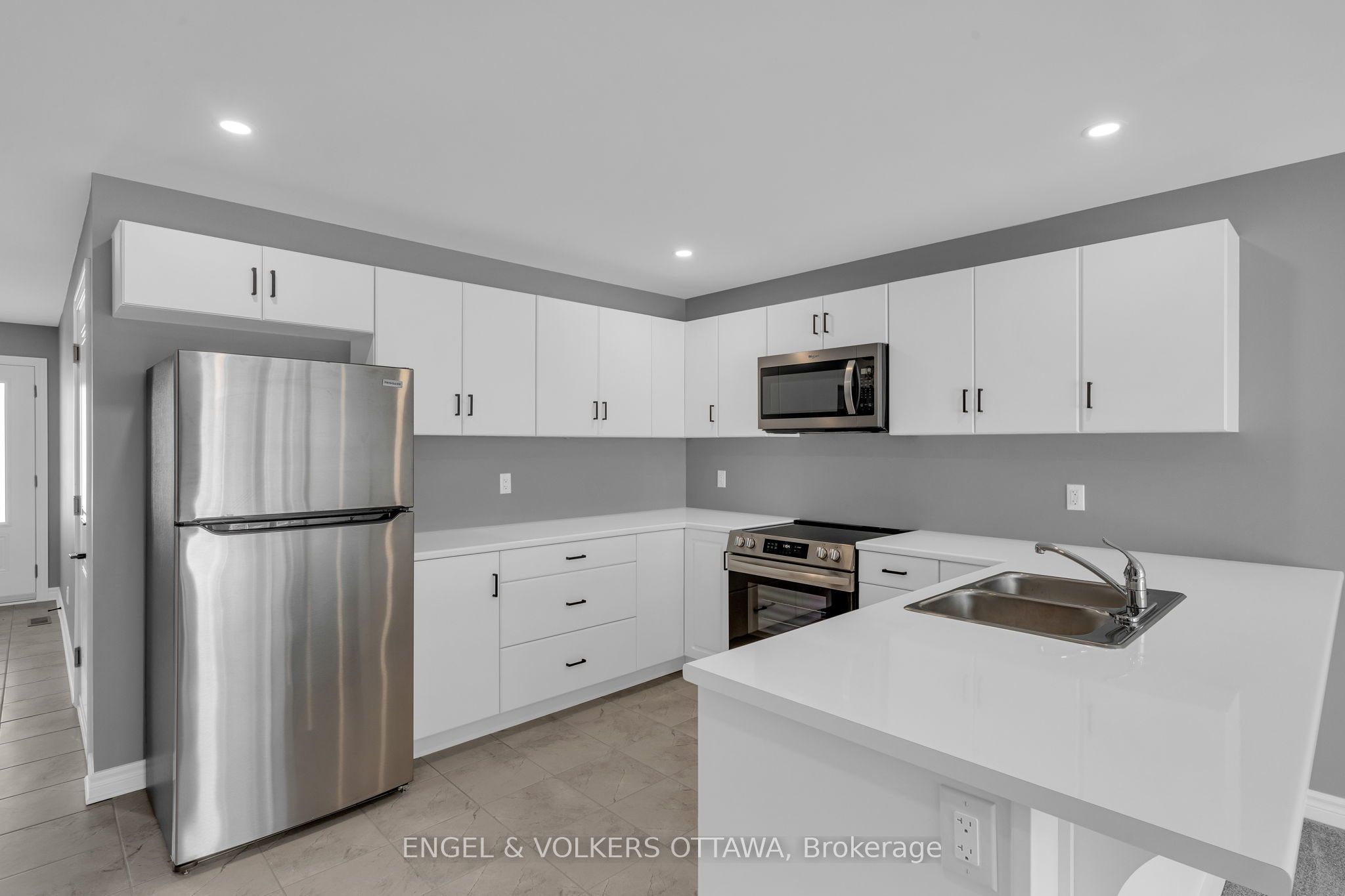102 Seabert Drive, Arnprior 4