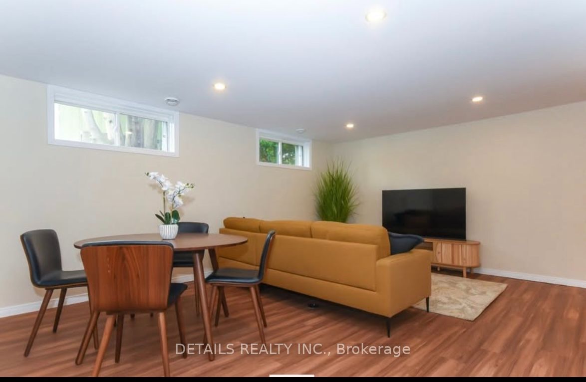 Unit B - 2364 Cheshire Road, Ottawa 4