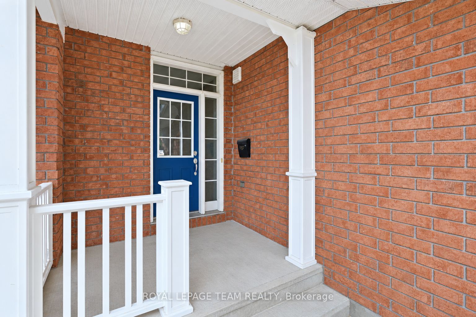 965 Markwick Crescent, Cumberland 2